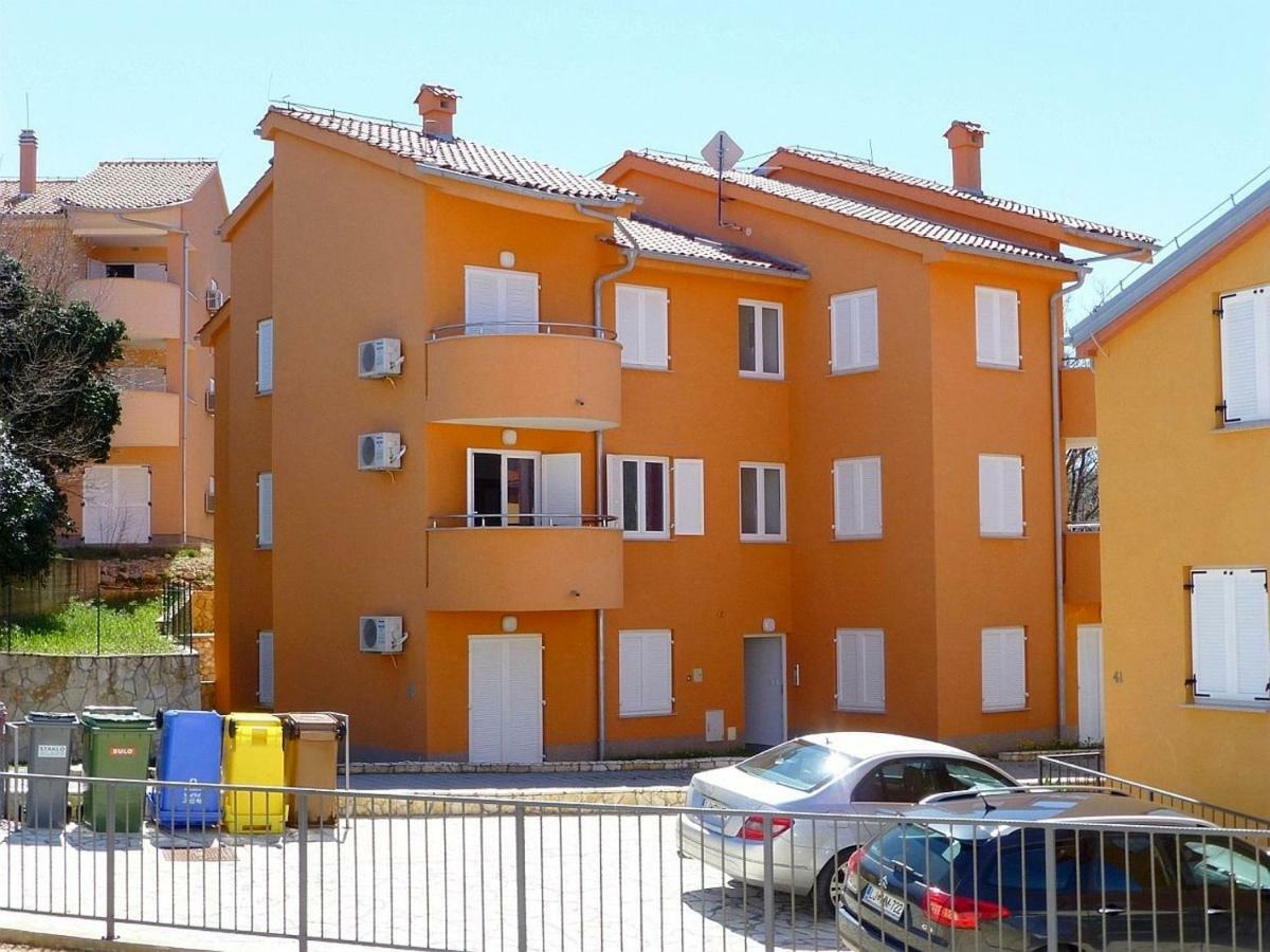 Apartments Kvesic سيلو المظهر الخارجي الصورة